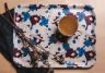 Muurla_Serviertablett_Blumenfeld_lifestyle