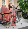 Muurla_Mumin_Glasflasche_Apfel_1L_und Beeren_0.5L_Lifestyle