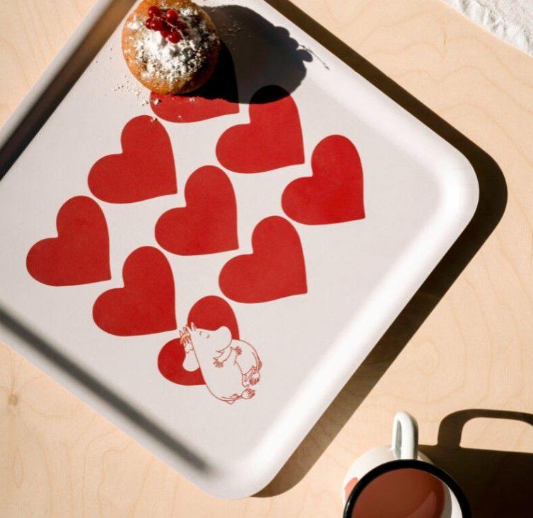 Muurla_Moomin_Tablett_Herz_33x33cm_0