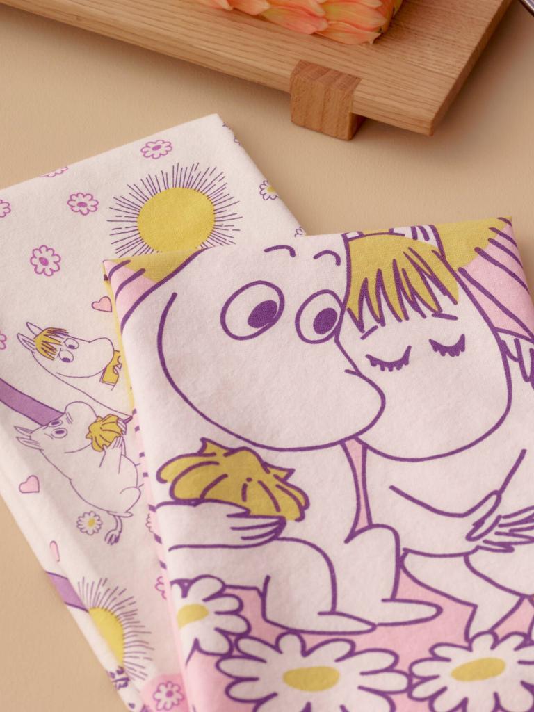Moomin_Arabia_2026_Liebevoll_Küchentuch_Set