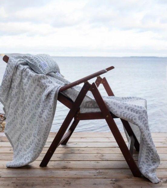 LapuanKankurit-Maxi-Handtuch-RuusuXHvitträsk-grau-0