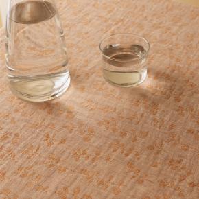 LapuanKankurit-Meirami-tischtuch-decke-zimt-rosa-lifestyle-2